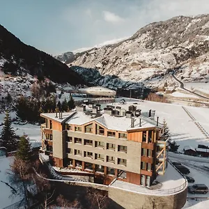 Vip Residences Andorra Apartment
