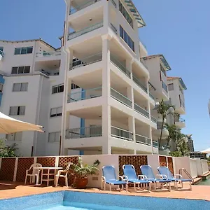 paros-on-the-beach.queenslandhotels.net/