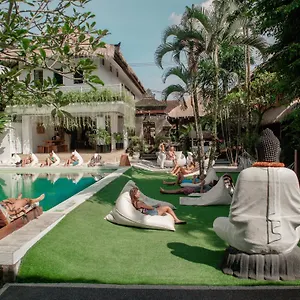 Puri Garden Hotel&hostel , Ubud Indonesië